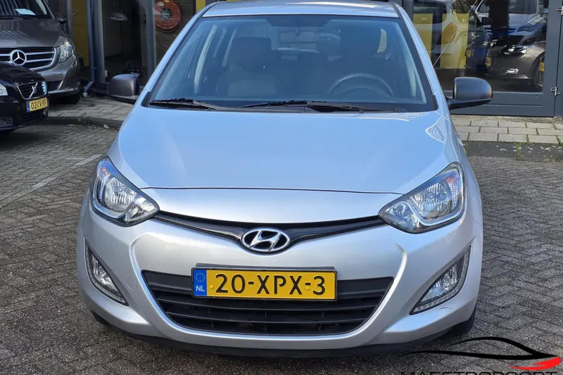 Hyundai i20 (2012)