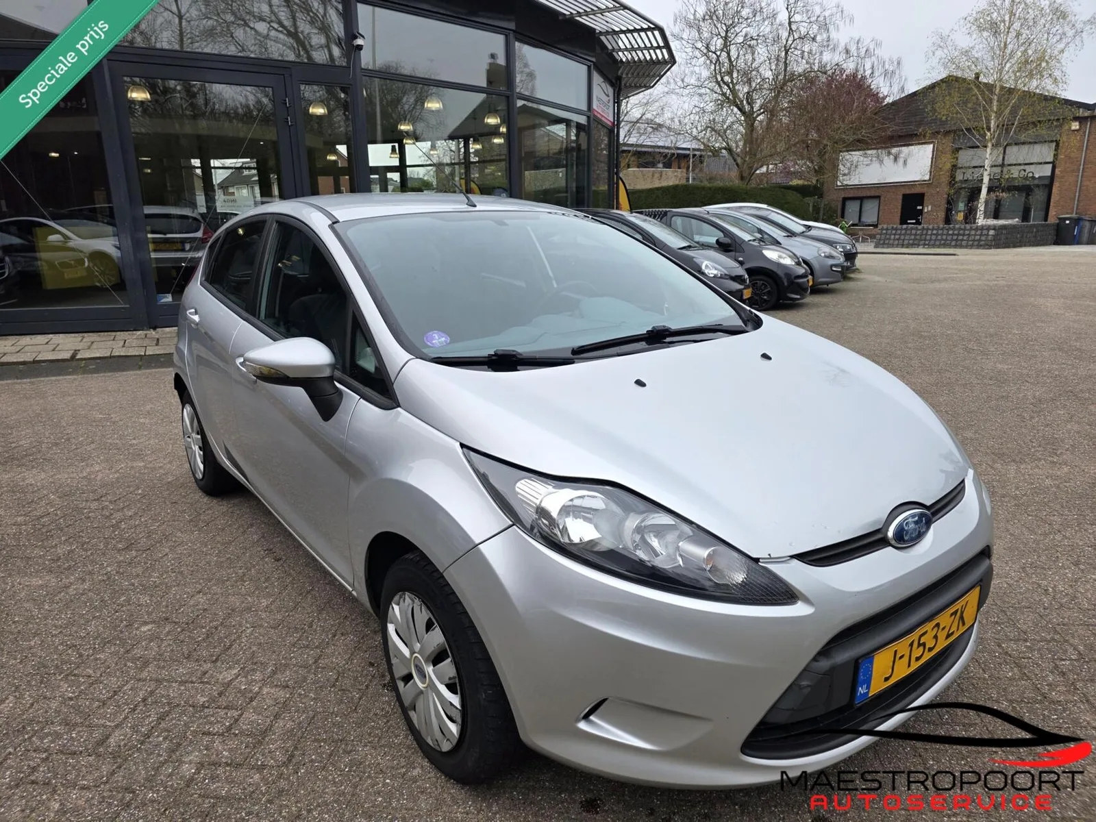 Ford Fiesta (2010) — foto 1