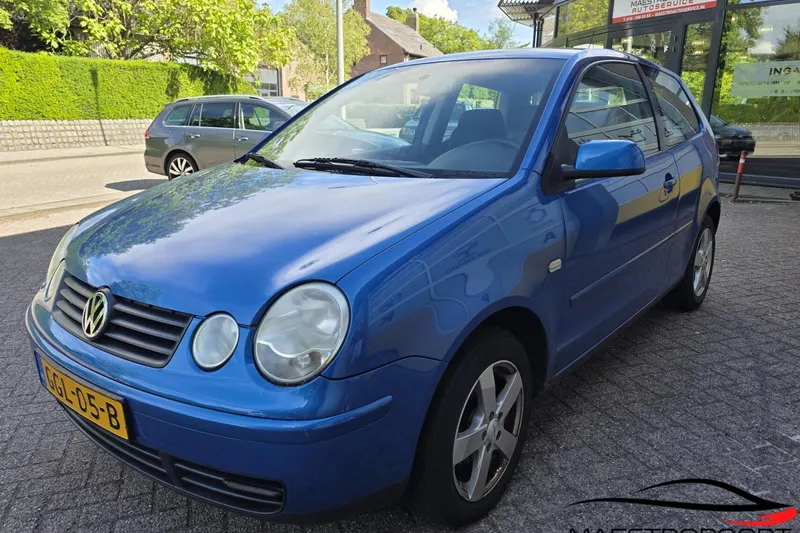 Volkswagen Polo (2005)