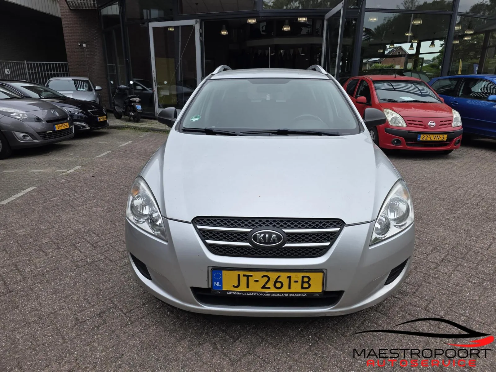 Kia Cee'd (2008) — foto 1