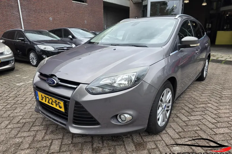 Ford Focus (2012)