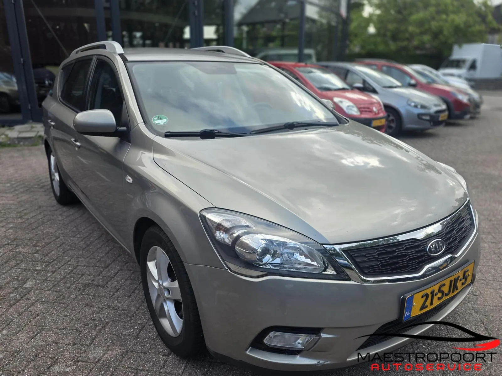 Kia Cee'd (2012) — foto 1