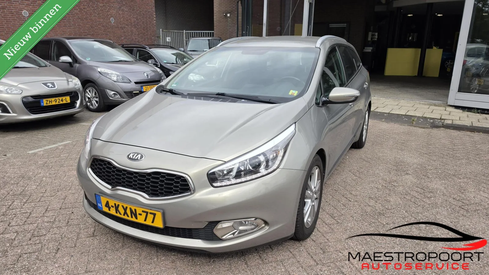 Kia Cee'd (2013) — foto 1