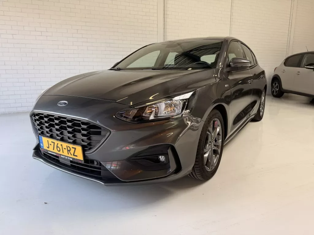 Ford Focus (2019) — foto 1