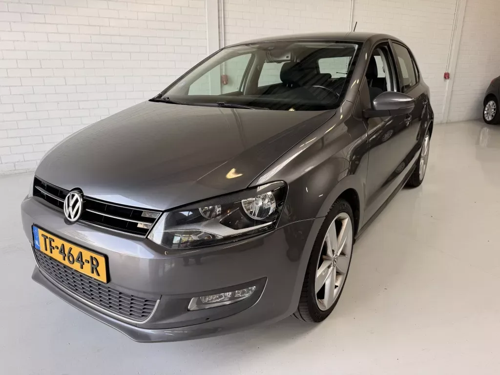 Volkswagen Polo (2011) — foto 1
