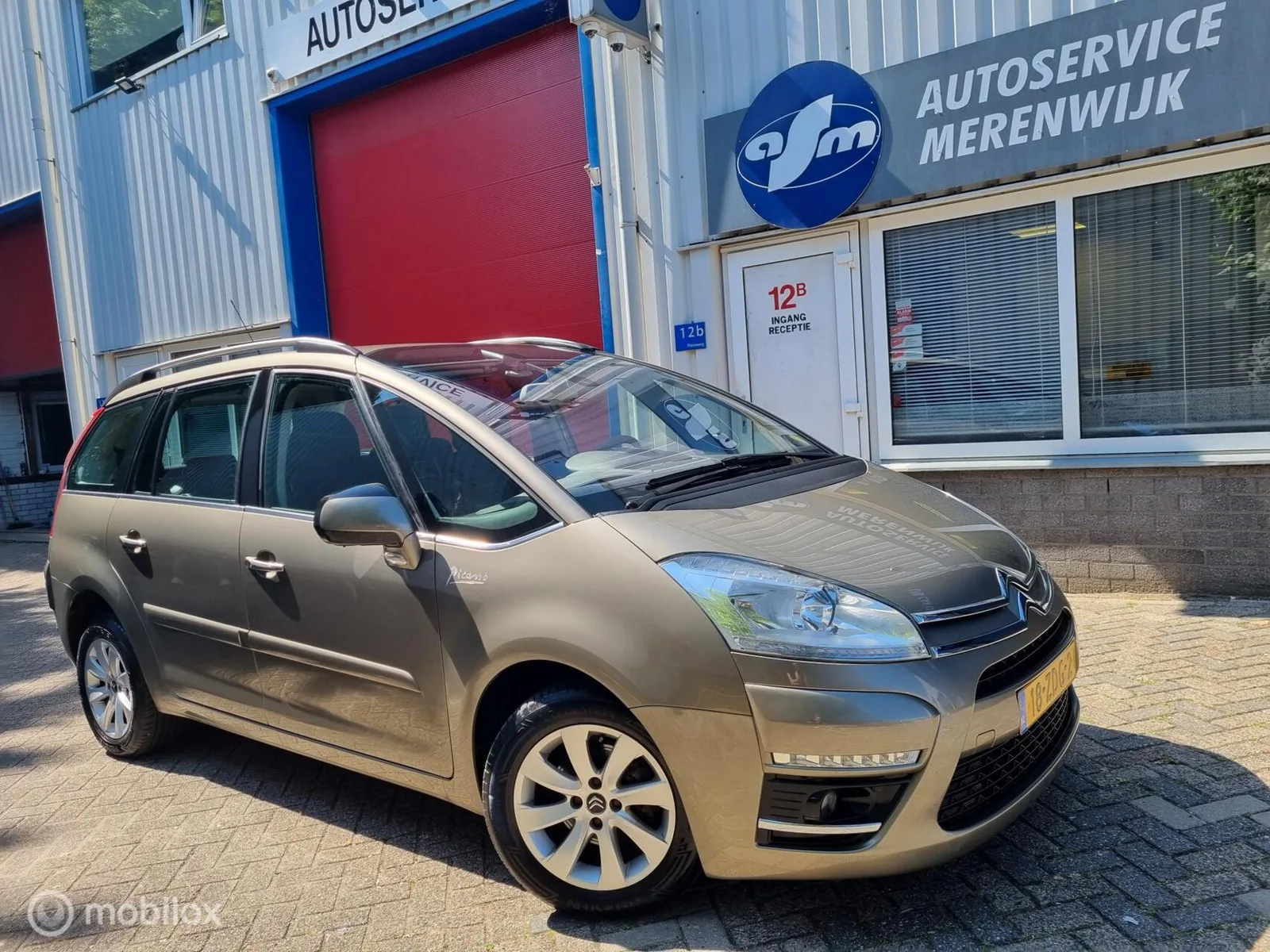 Citroën C4 Picasso (2012) — foto 1