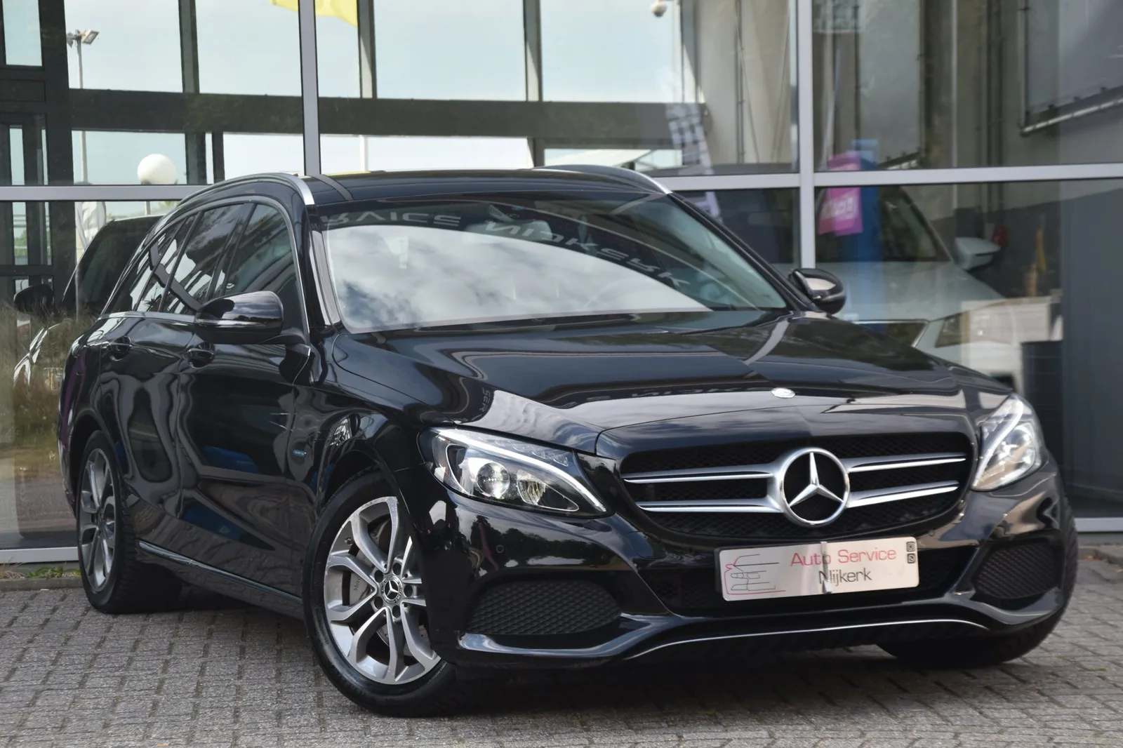 Mercedes-Benz C-Klasse (2016) — foto 1
