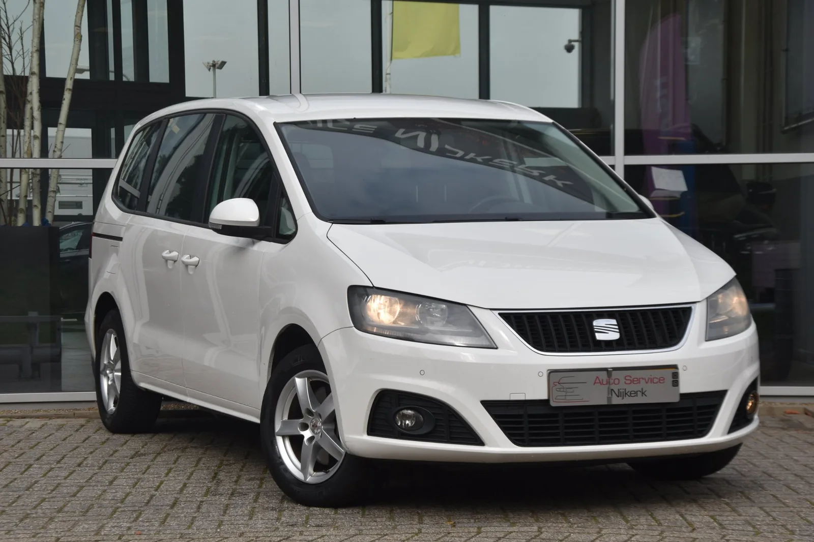 SEAT Alhambra (2011) — foto 1