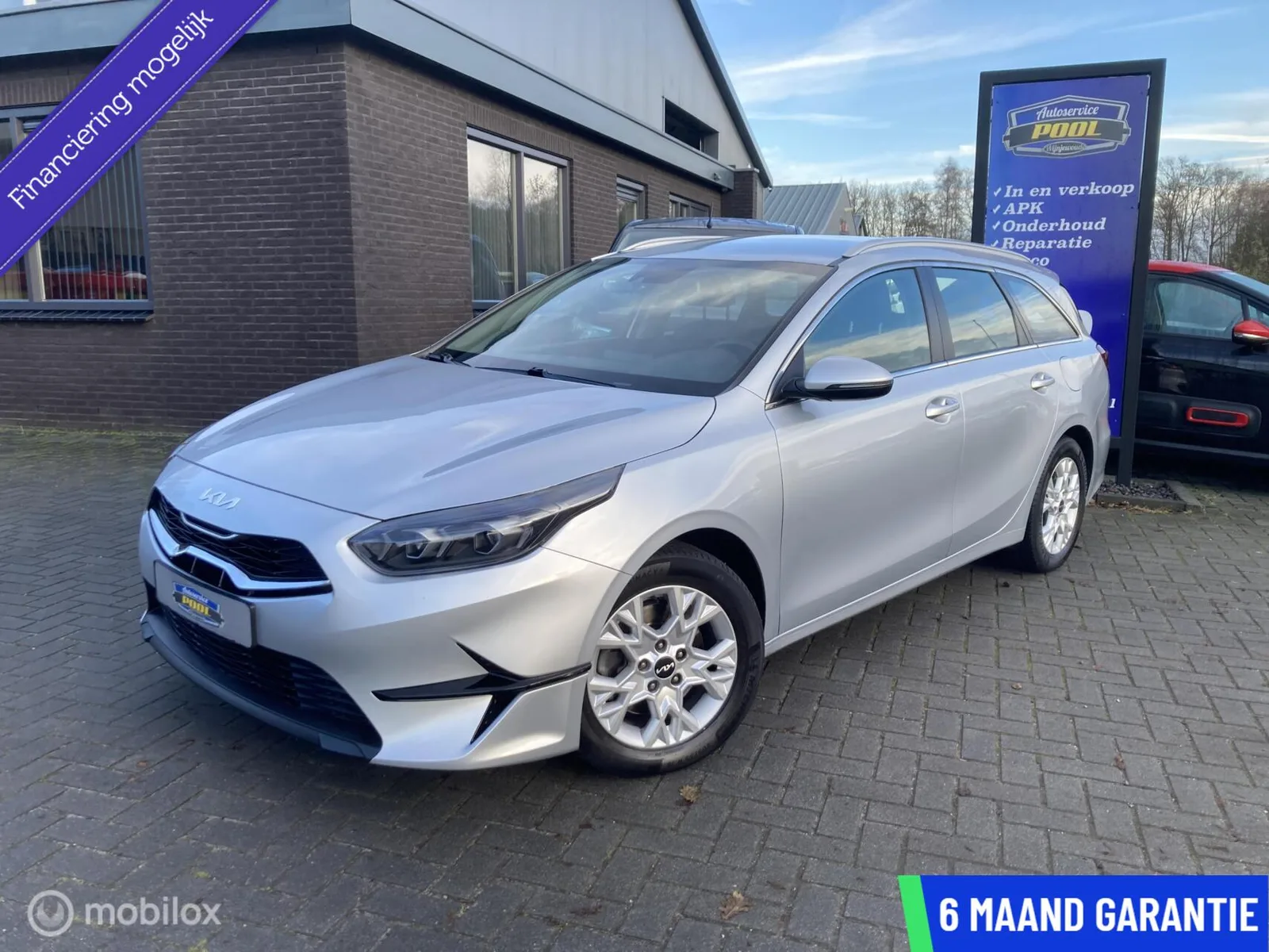 Kia Ceed Sportswagon (2022) — foto 1