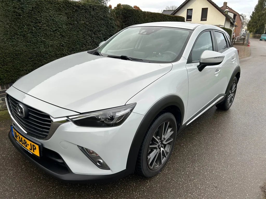 Mazda CX-3 (2016) — foto 1