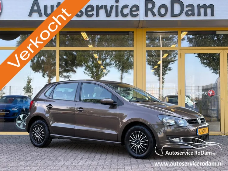 Volkswagen Polo (2013) — foto 1