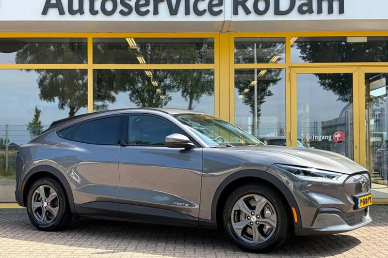 Ford Mustang Mach-E (2020)