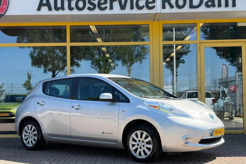 Nissan Leaf (2015)