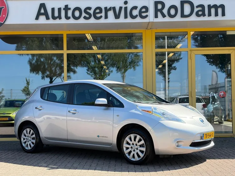 Nissan Leaf (2015) — foto 1