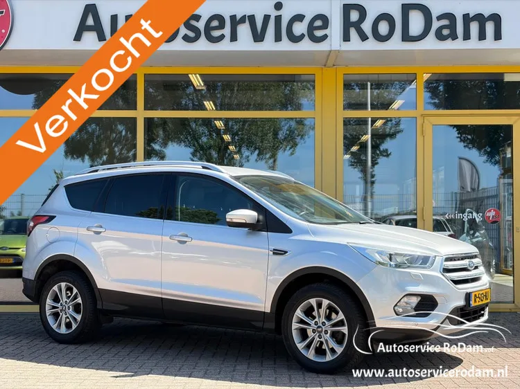 Ford Kuga (2018) — foto 1