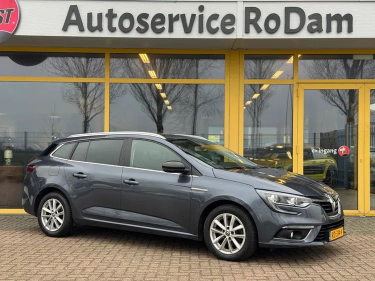 Renault Mégane (2017) — foto 1