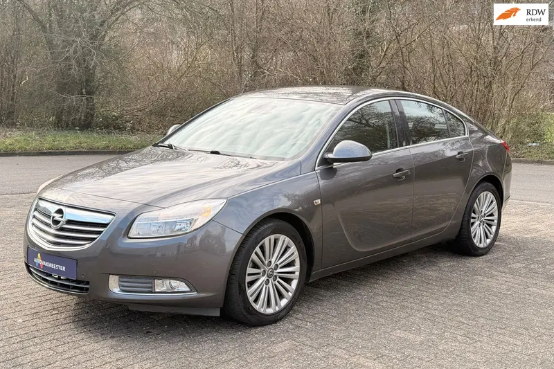 Opel Insignia (2012)