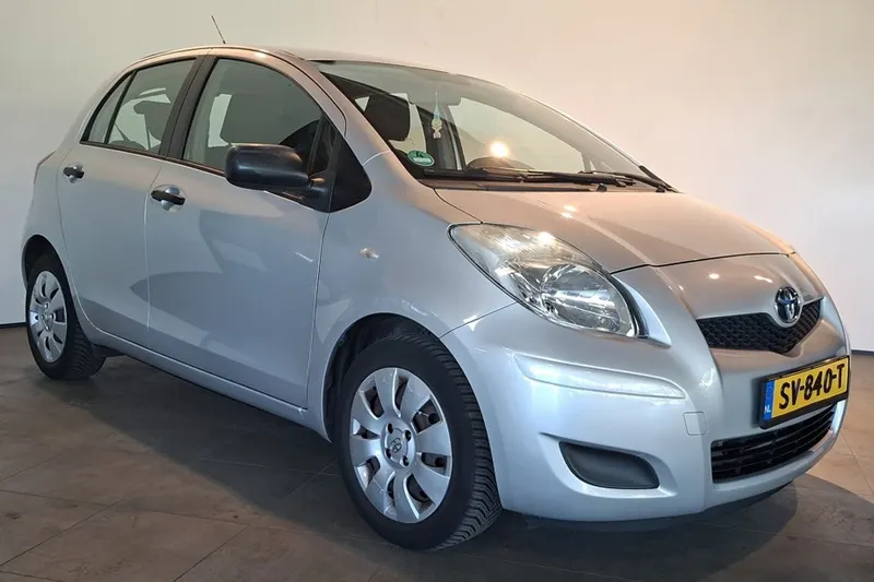 Toyota Yaris (2009)