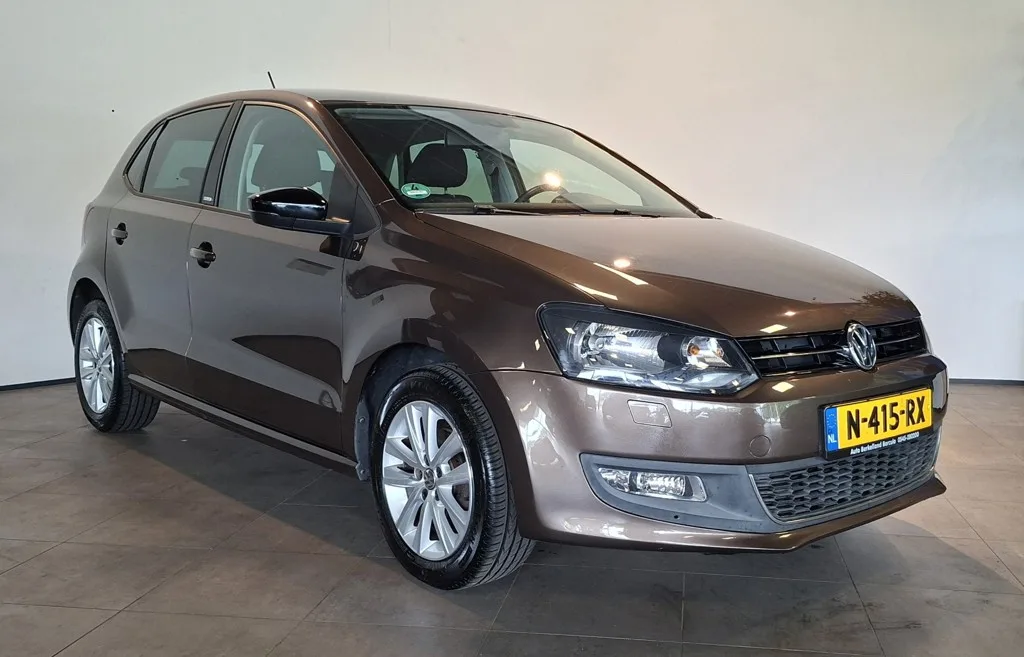 Volkswagen Polo (2011) — foto 1