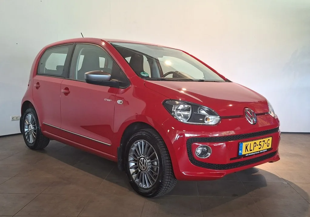 Volkswagen Up! (2013) — foto 1