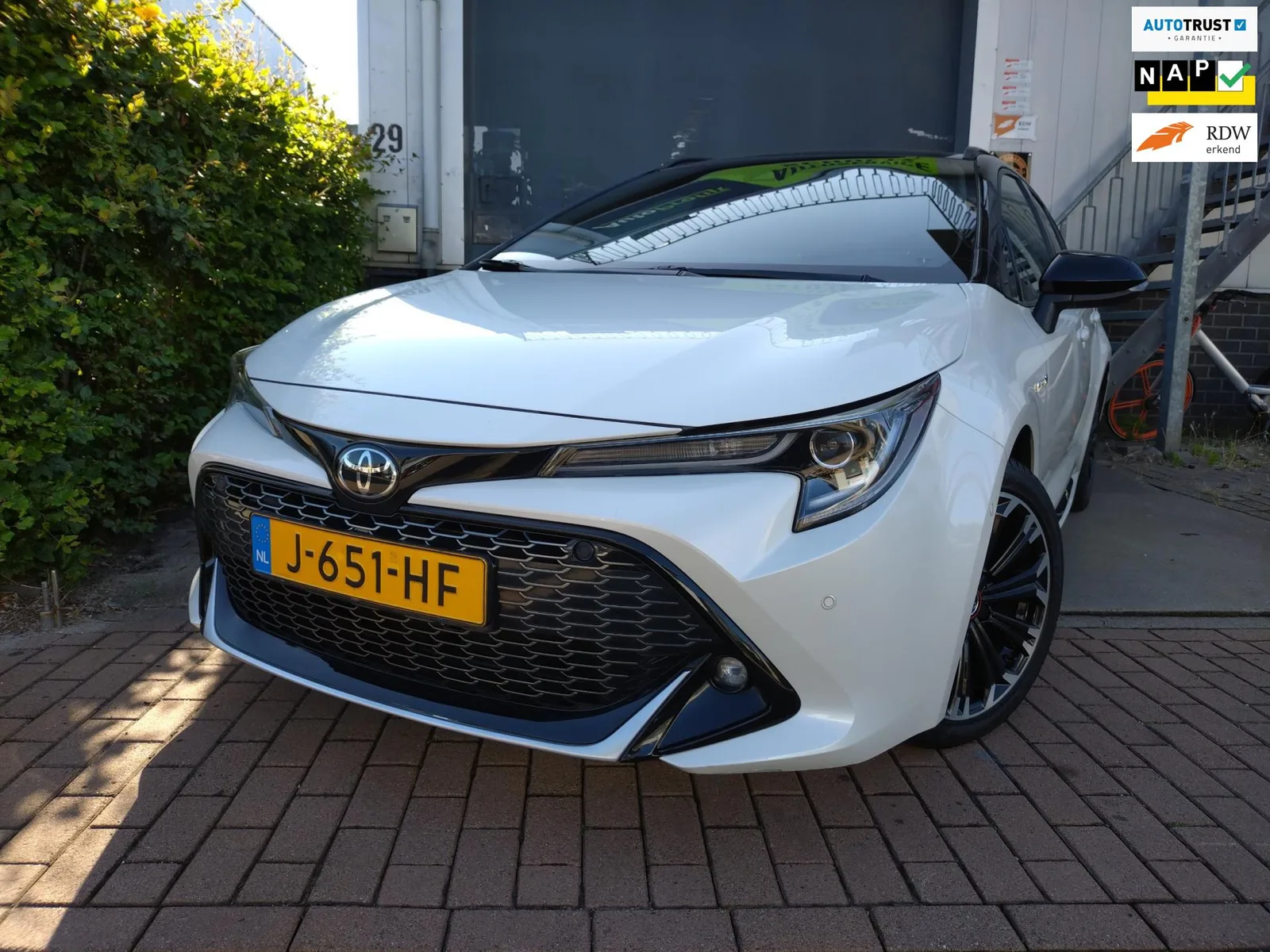 Toyota Corolla (2020) — foto 1