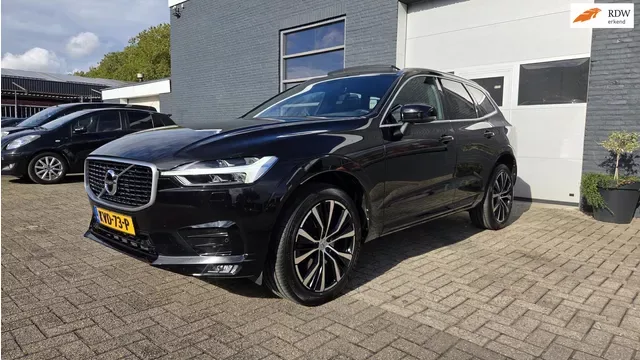 Volvo XC60 (2017) — foto 1