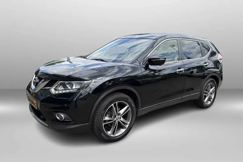 Nissan X-Trail (2015)