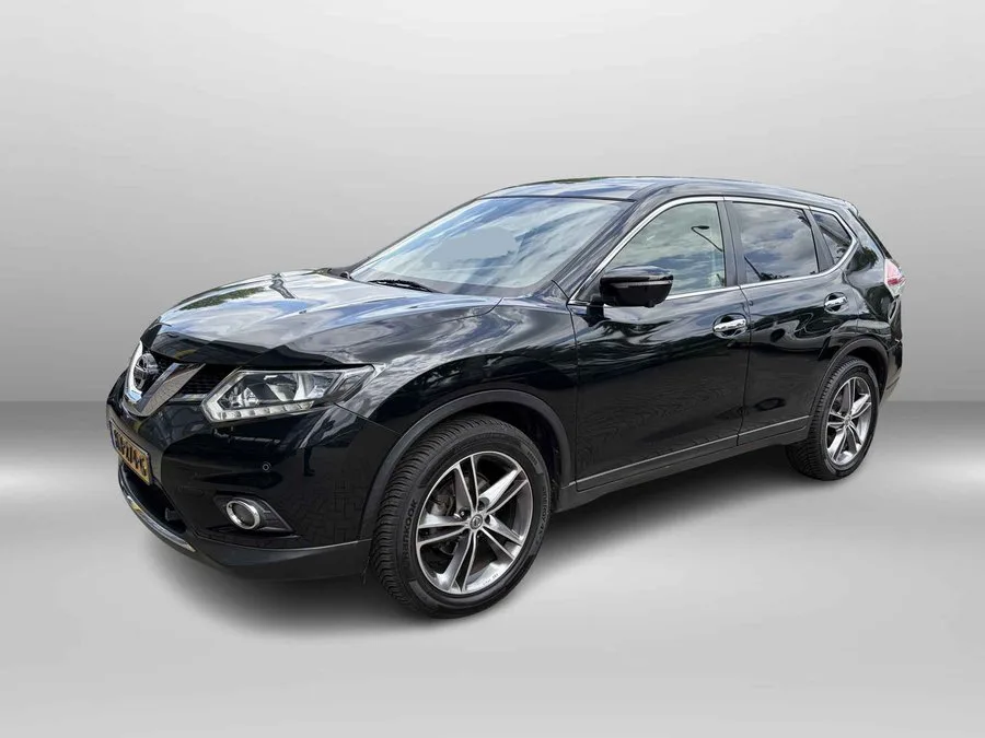 Nissan X-Trail (2015) — foto 1
