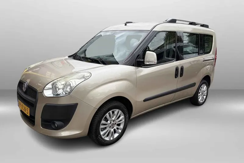 Fiat Doblo (2010)