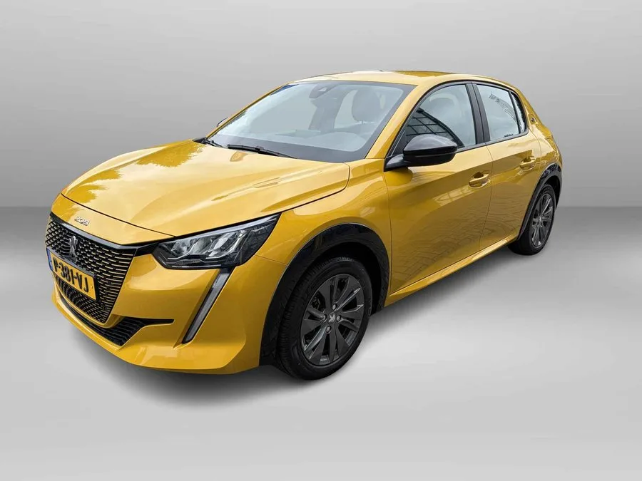 Peugeot e-208 (2022) — foto 1
