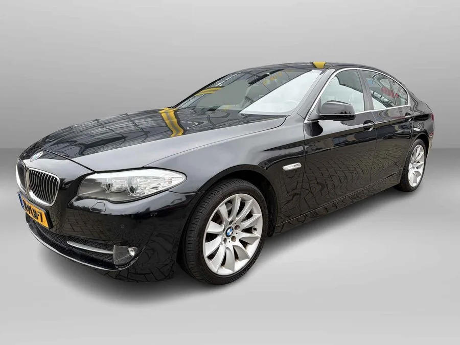 BMW 5-Serie (2011) — foto 1