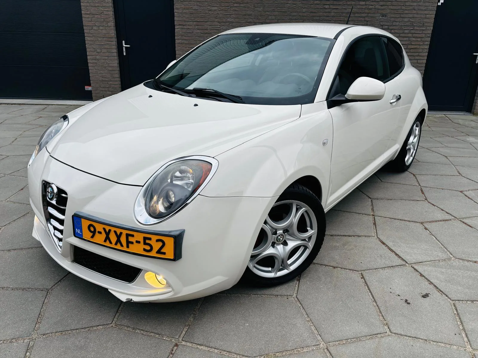 Alfa Romeo Mito (2014) — foto 1