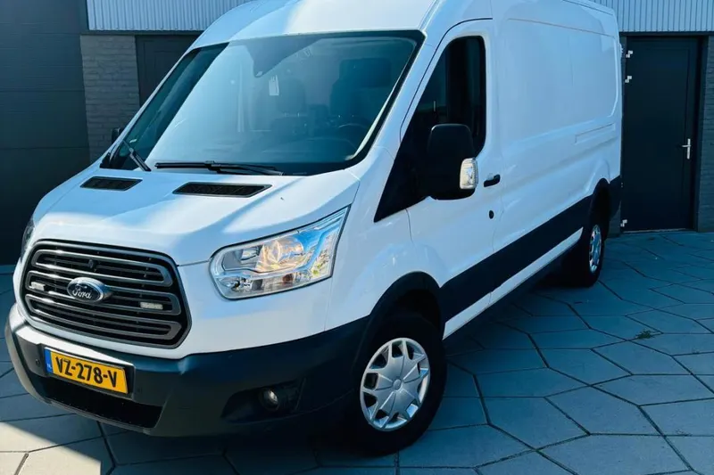 Ford Transit (2016)