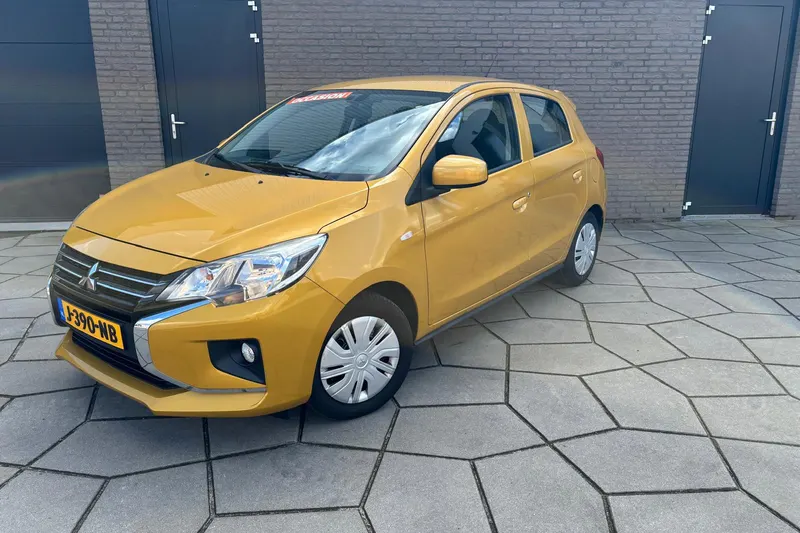 Mitsubishi Space Star (2020)