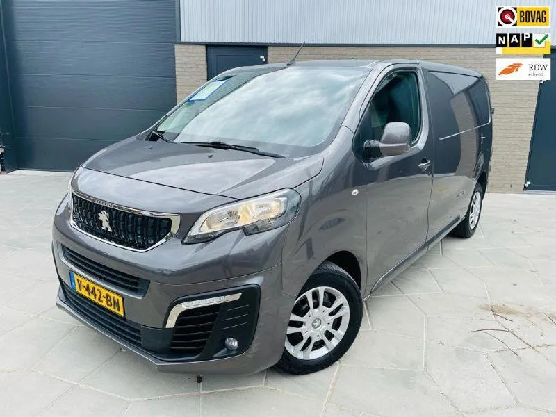 Peugeot Expert (2016) — foto 1