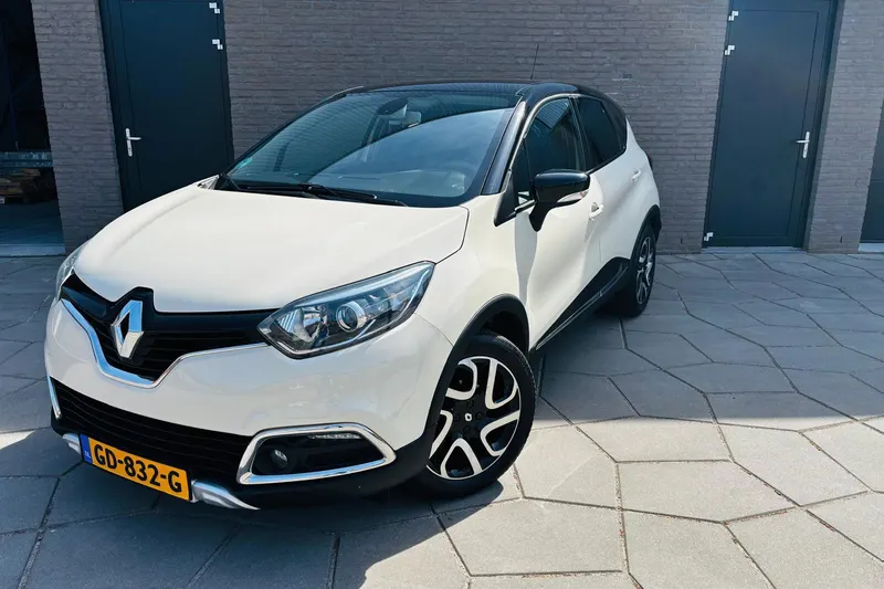 Renault Captur (2015)