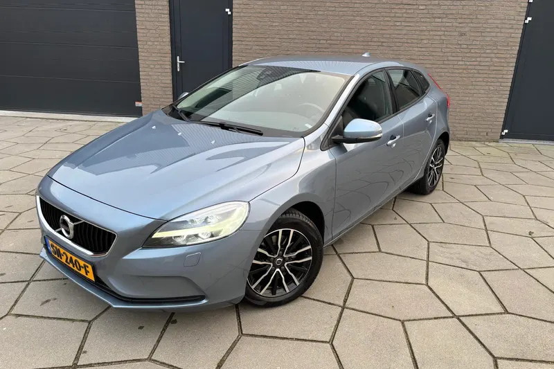Volvo V40 (2018)