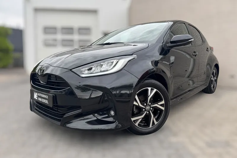 Toyota Yaris (2024)