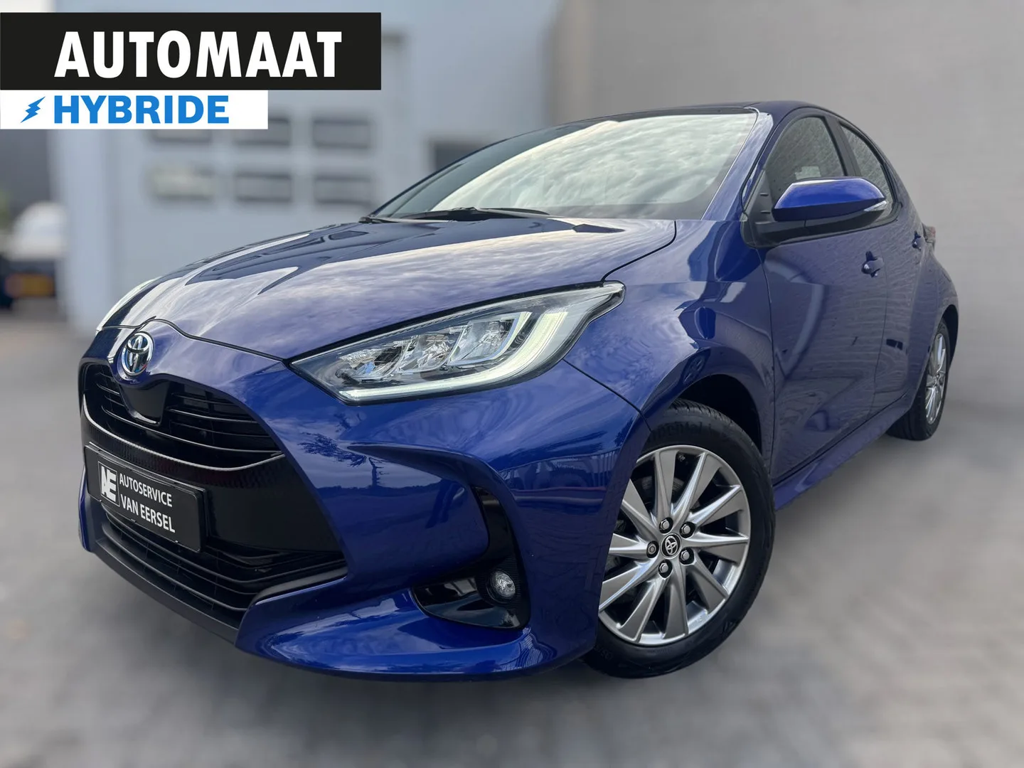 Toyota Yaris (2023) — foto 1