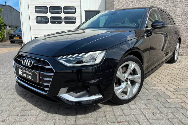 Audi A4 (2021)