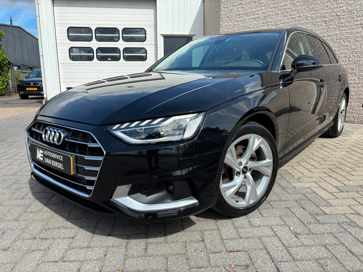 Audi A4 (2021) — foto 1