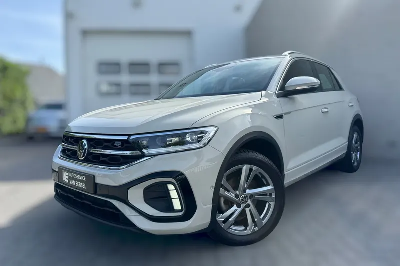 Volkswagen T-Roc (2024)
