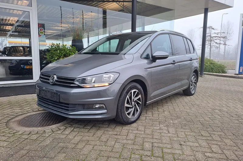 Volkswagen Touran (2019)