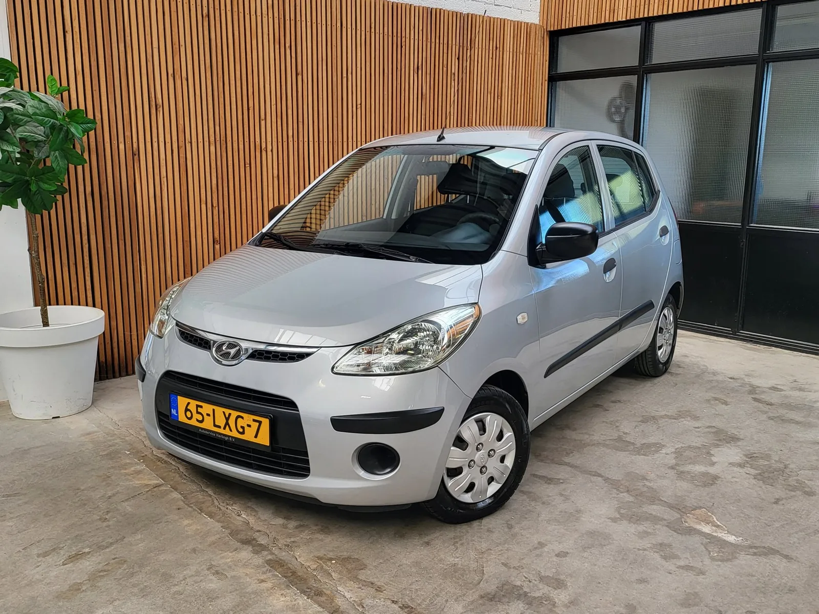 Hyundai i10 (2010) — foto 1