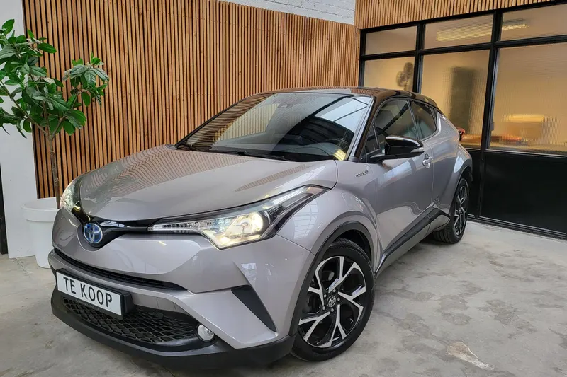 Toyota C-HR (2017)