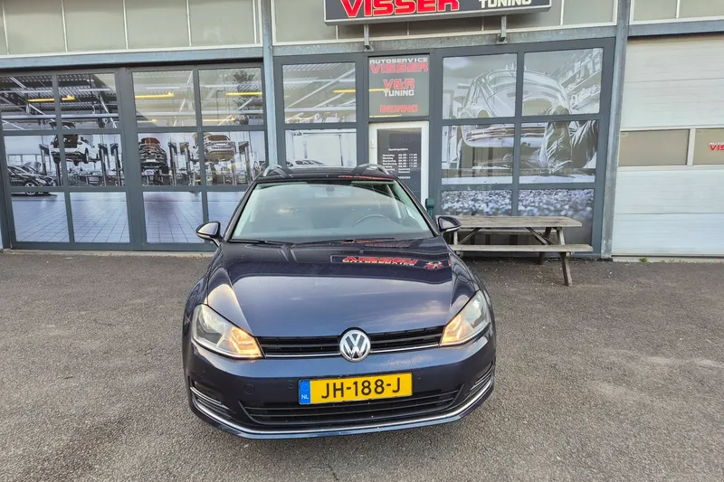 Volkswagen Golf (2016)