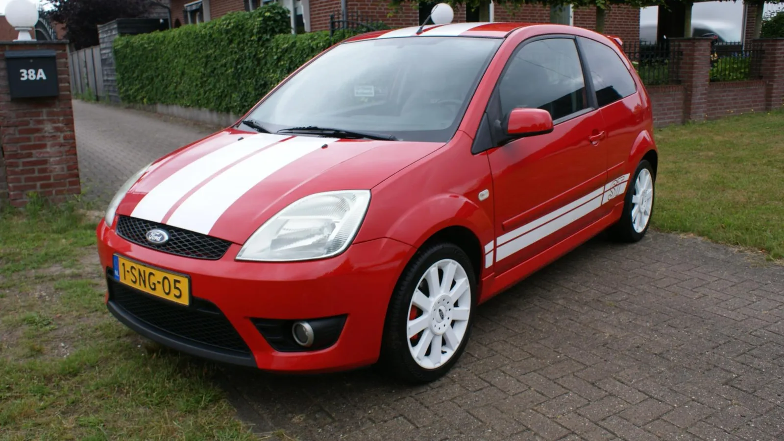 Ford Fiesta (2005) — foto 1