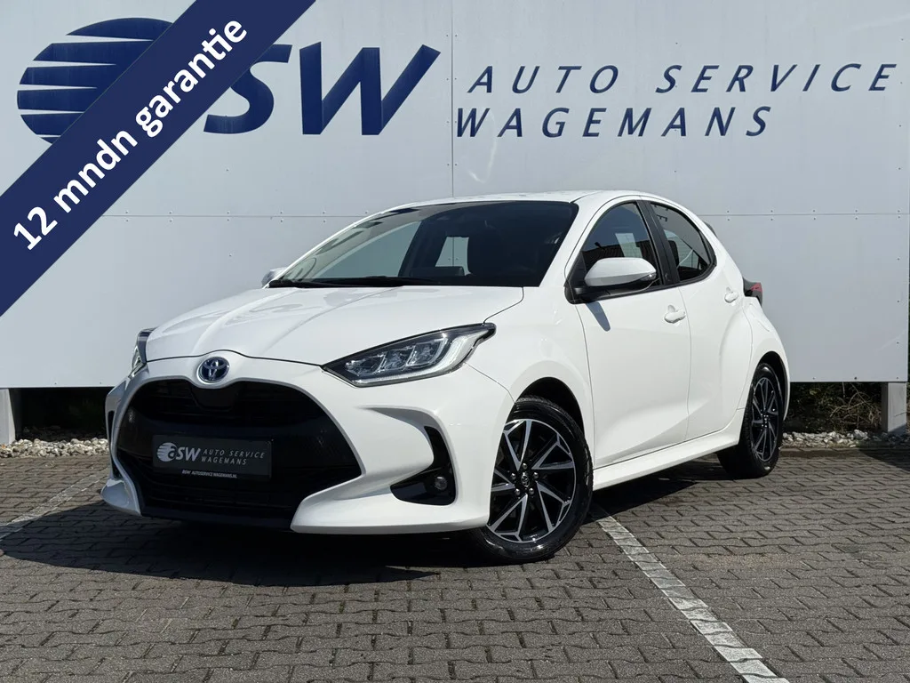 Toyota Yaris (2022) — foto 1