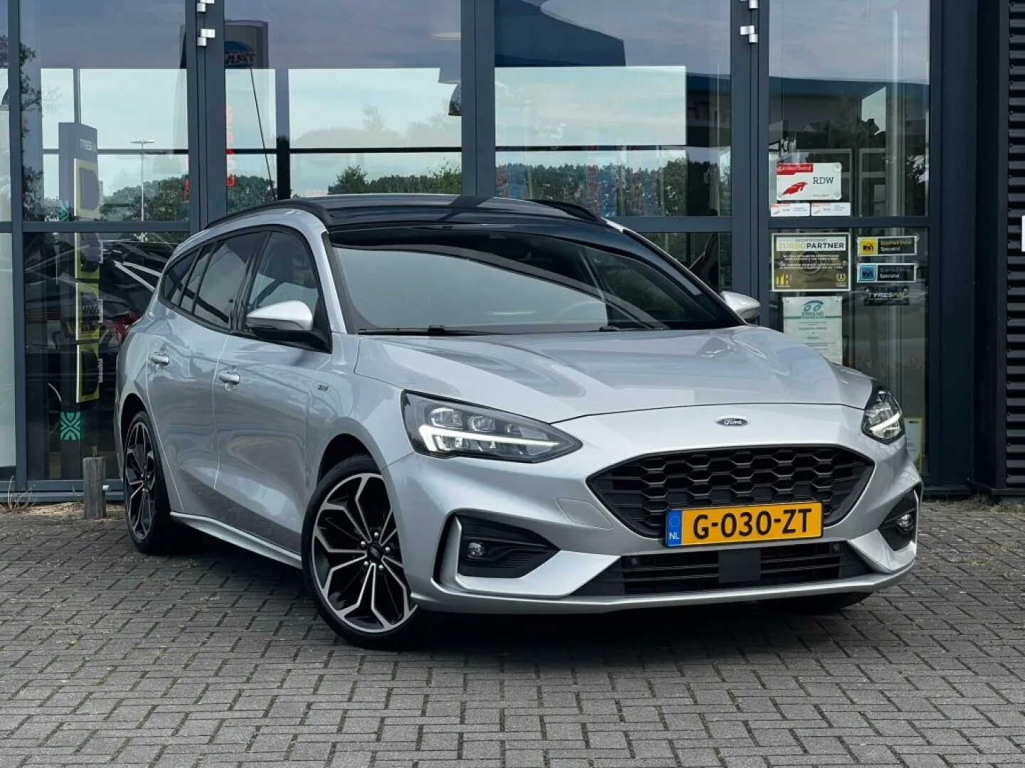 Ford Focus (2020) — foto 1