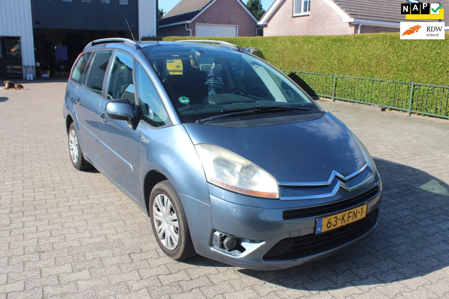 Citroën Grand C4 Picasso (2009) — foto 1